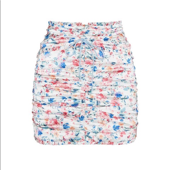 2 PIECE FOR LOVE & LEMONS Juliet Top & Mini Skirt set - Picture 16 of 16